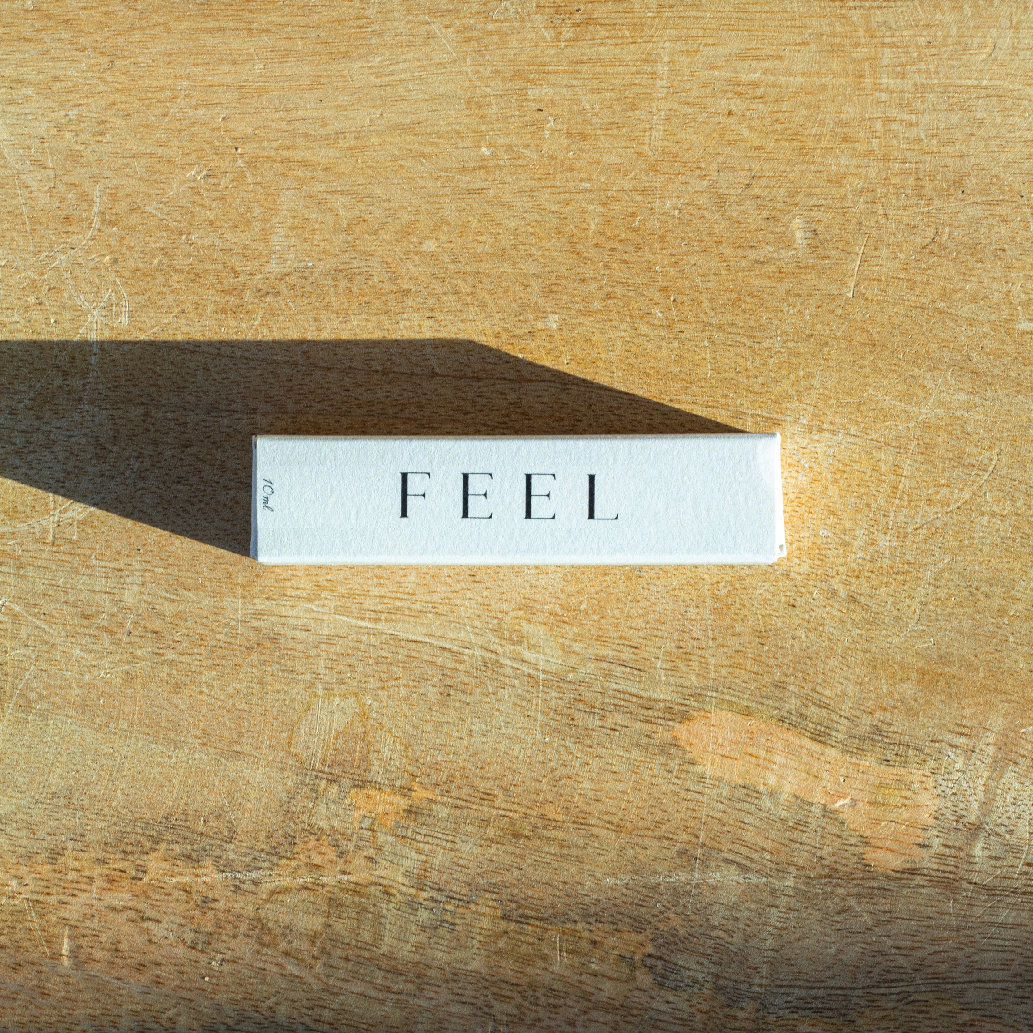 SANDALWOOD - ROLL ON PERFUME (10ml)